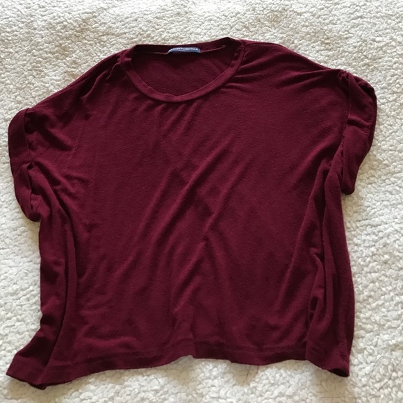 Brandy Melville Tops - BRANDY MELVILLE CROPPED TEE