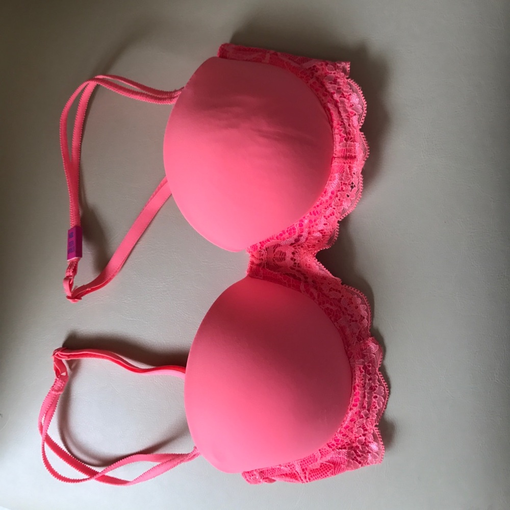 VS PINK bra