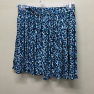 Flowing flower skirt