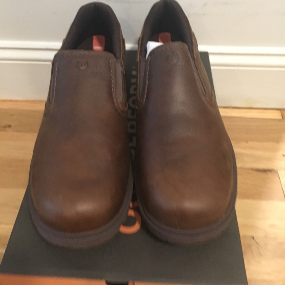 Brand new in box Merrell slip on size 12