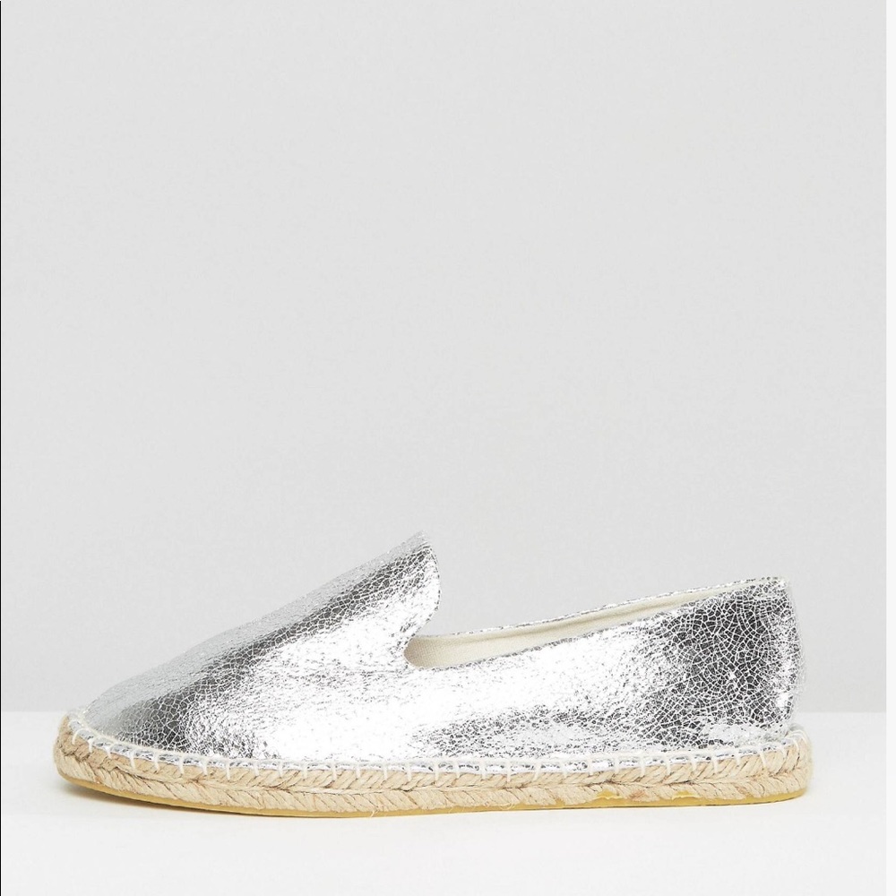 Silver Espadrilles ⚜️