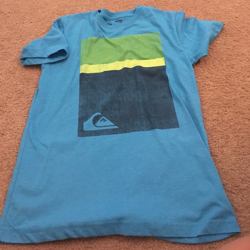 Qiluiksilver t shirt