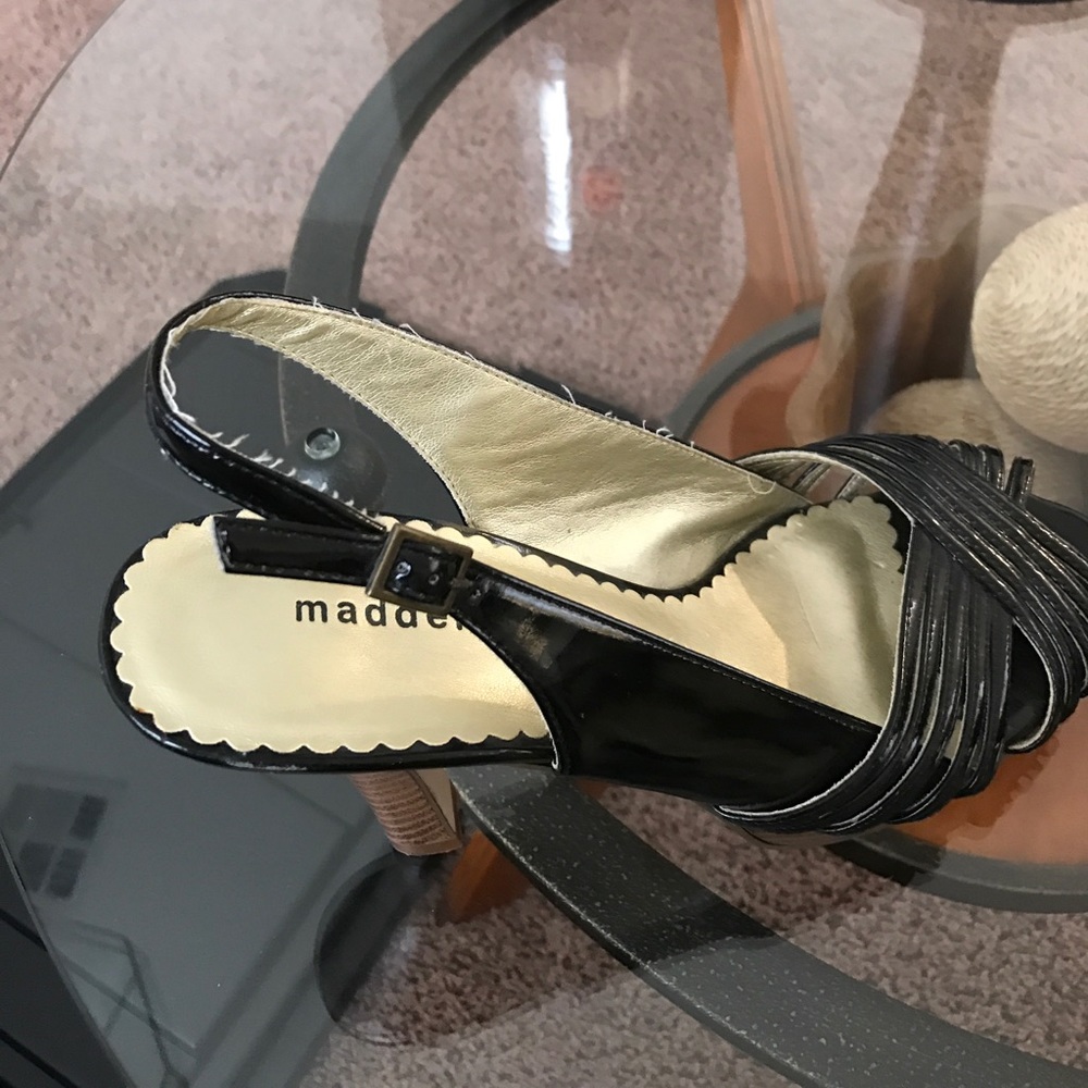 Steve Madden girl peep toe heels