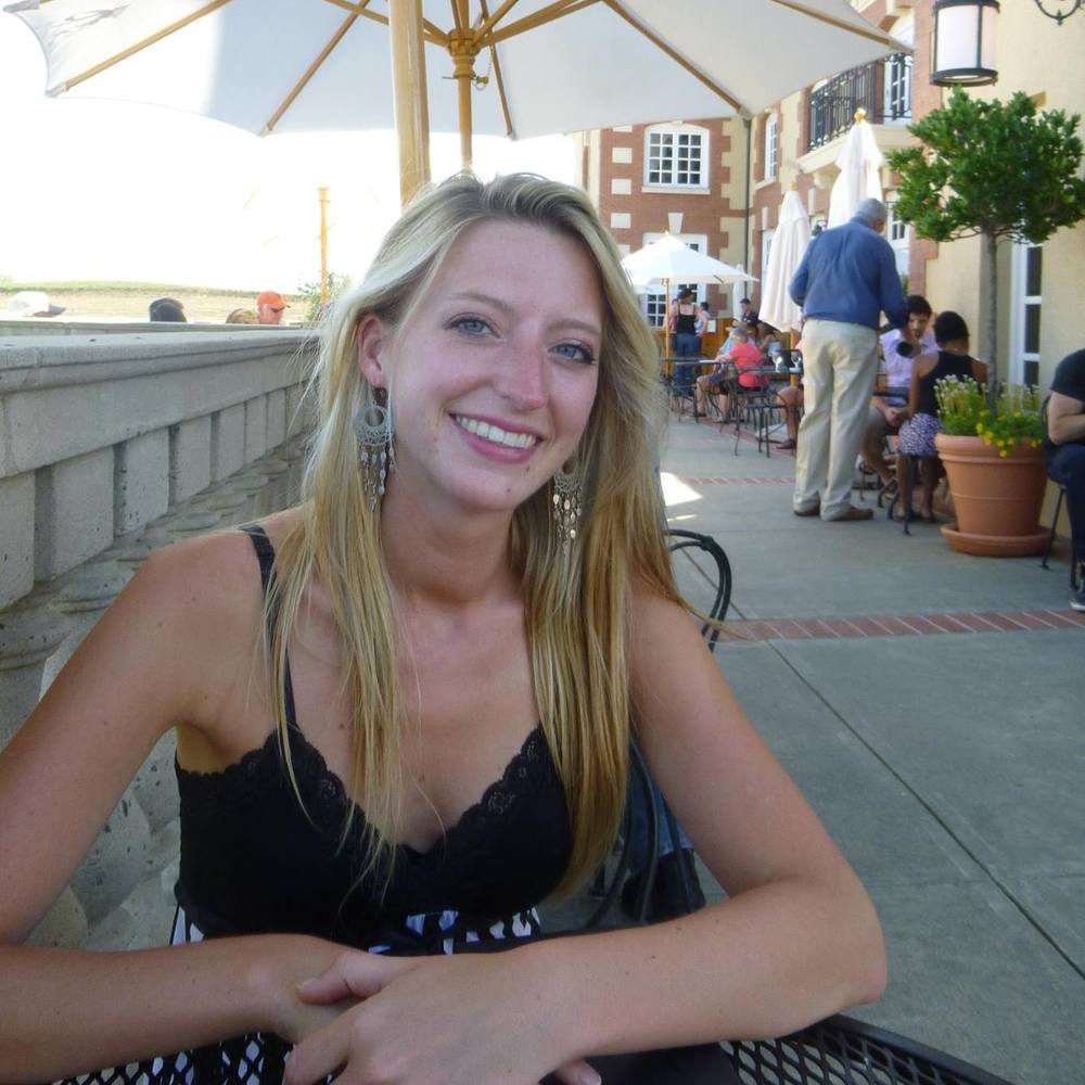 Meet your Posher, Jennie