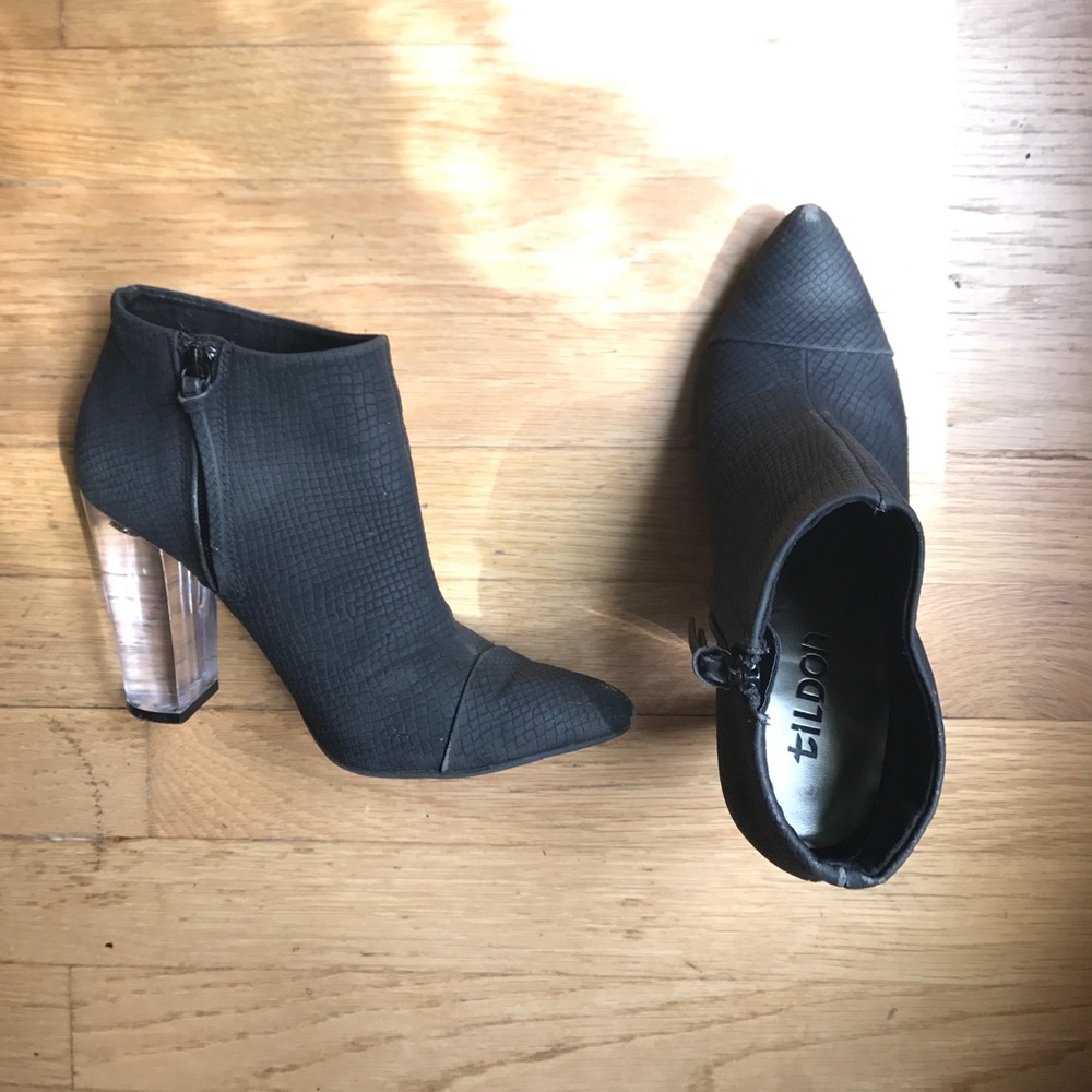 Tildon Clear Heel Booties