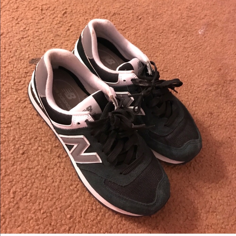 New balance shoes
