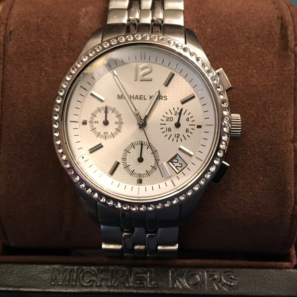 Michael Kors Silver  chronograph watch