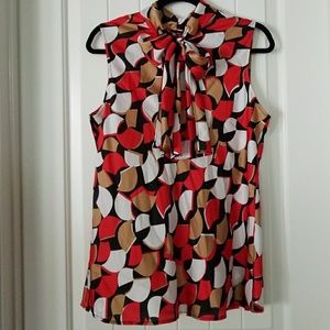 Nine West sleeveless tie neck blouse, size L