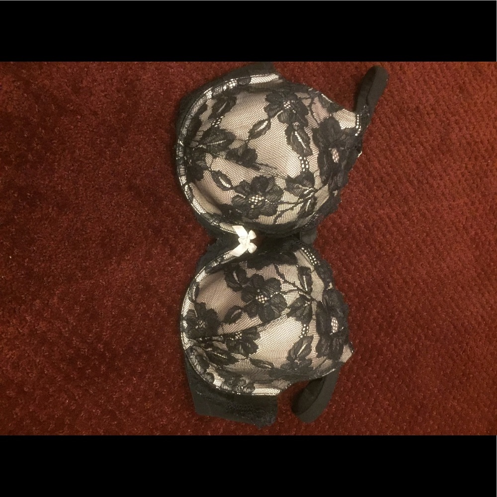 Black and white floral bra