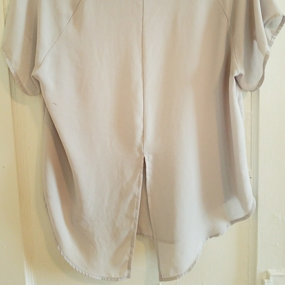 Flowy Top - Picture 2 of 5