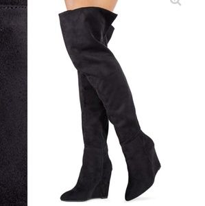 Over the knee/thigh high boots