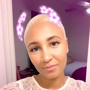 Meet your Posher, Brandie