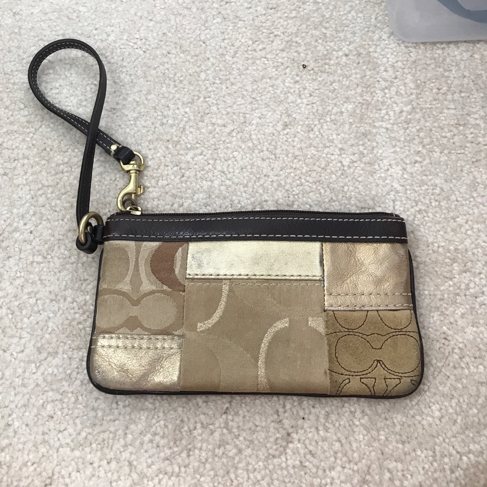 Used Coach Wristlet