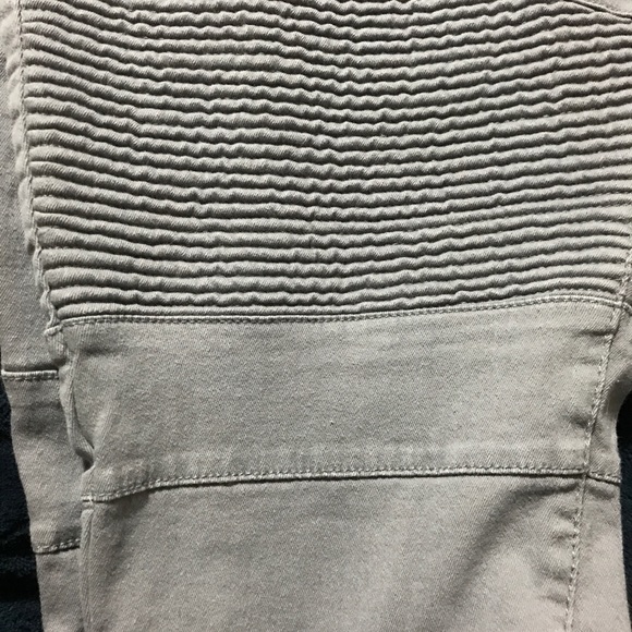 Denim Flex Black & Gray Moto Jeggings Plus Size - Picture 3 of 6