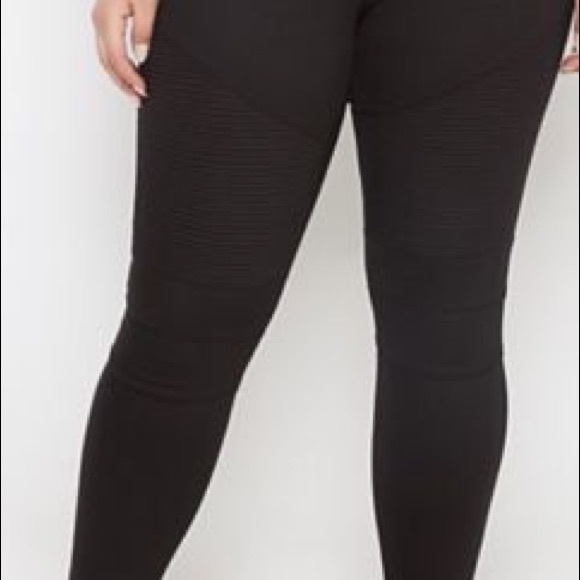 Denim Flex Black & Gray Moto Jeggings Plus Size - Picture 6 of 6