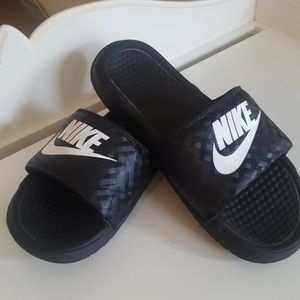 Nike Sandal woman's size 8