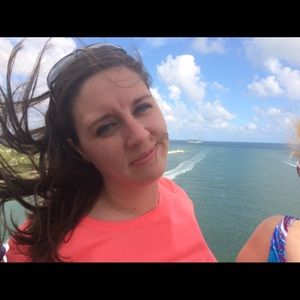 Meet your Posher, Kasey