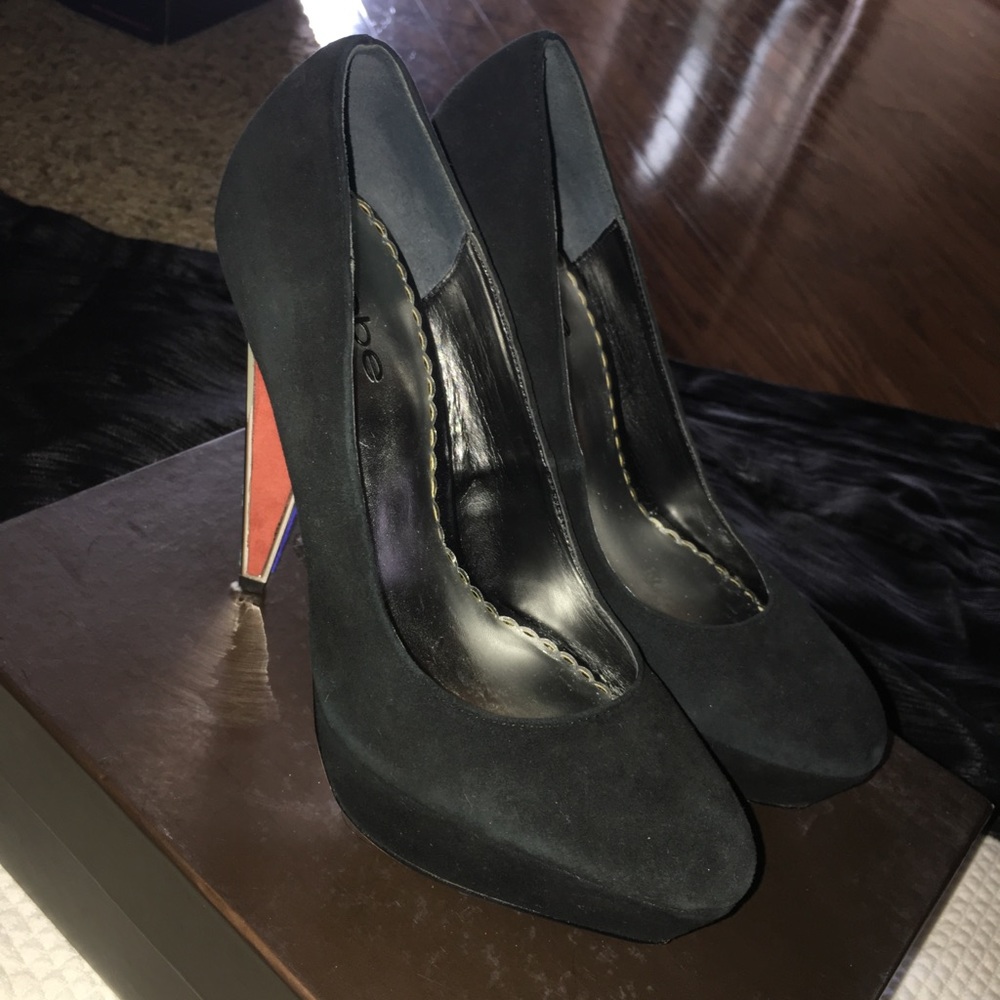Black Bebe heels🖤