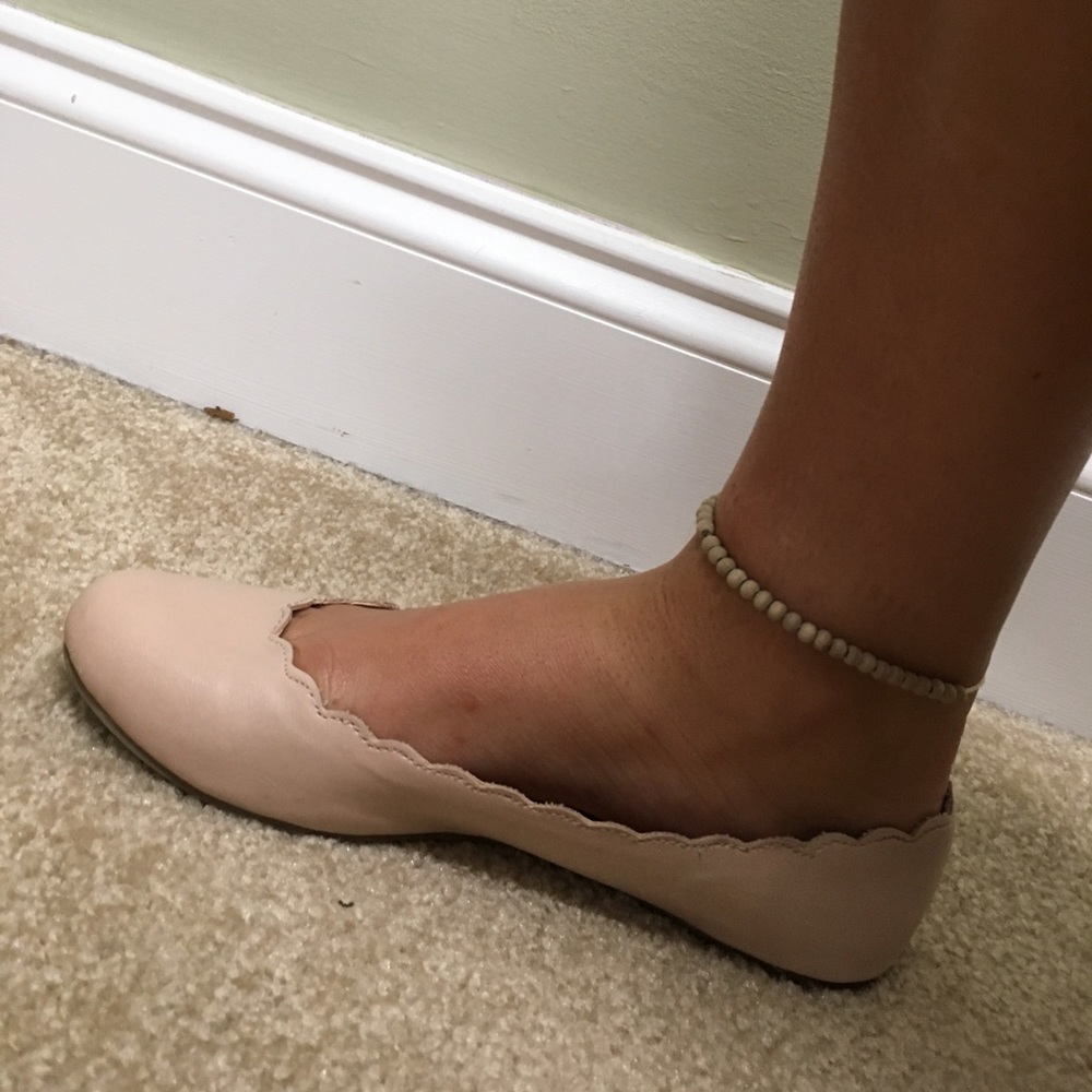 Nude flats