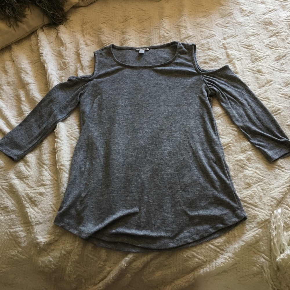 Halogen cold shoulder top (XS)