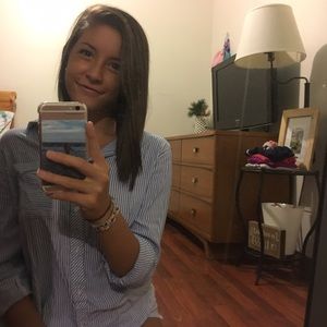 Meet your Posher, Holly