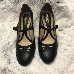 Naturalizer N5 Comfort Heels