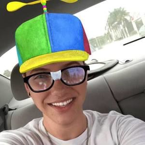 Meet your Posher, Chase