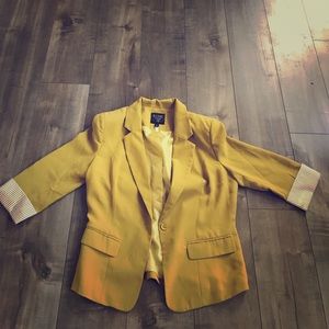 3/4 sleeve length blazer