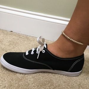 Black Keds