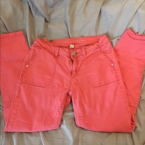 Lauren Conrad Capris