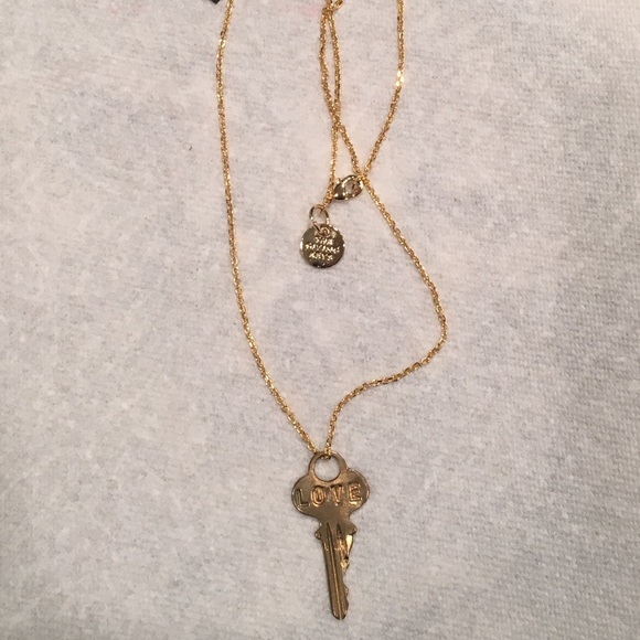 The Giving Keys Jewelry - 💎The Giving Keys Necklace💎