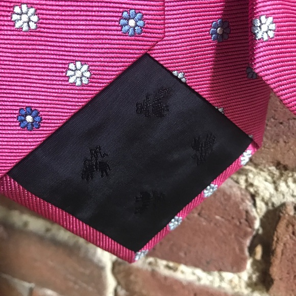 Brooks Brothers tie - Picture 3 of 3