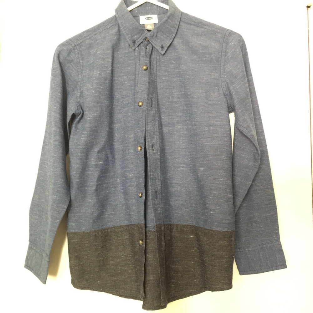 Boys Old Navy button down shirt
