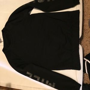 lululemon black sweatshirt