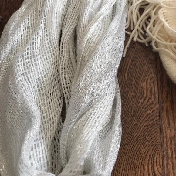 Beautiful Scarf Bundle🍁🍁🍂 - Picture 3 of 5