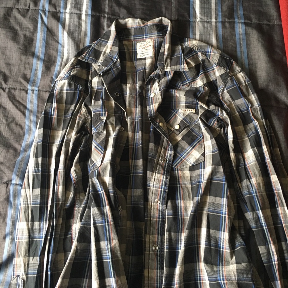 Lucky Brand men's buttonup