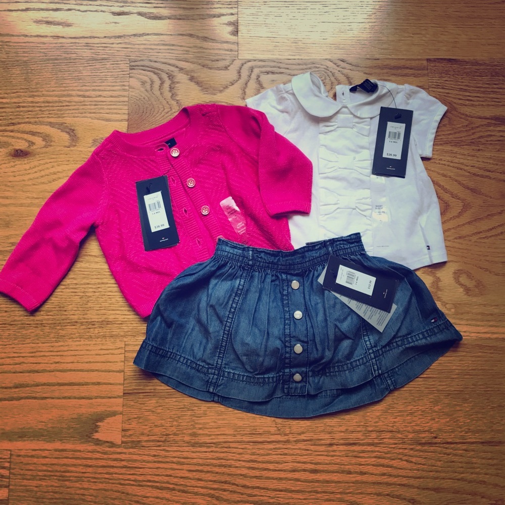 Tommy Hilfiger denim skirt outfit