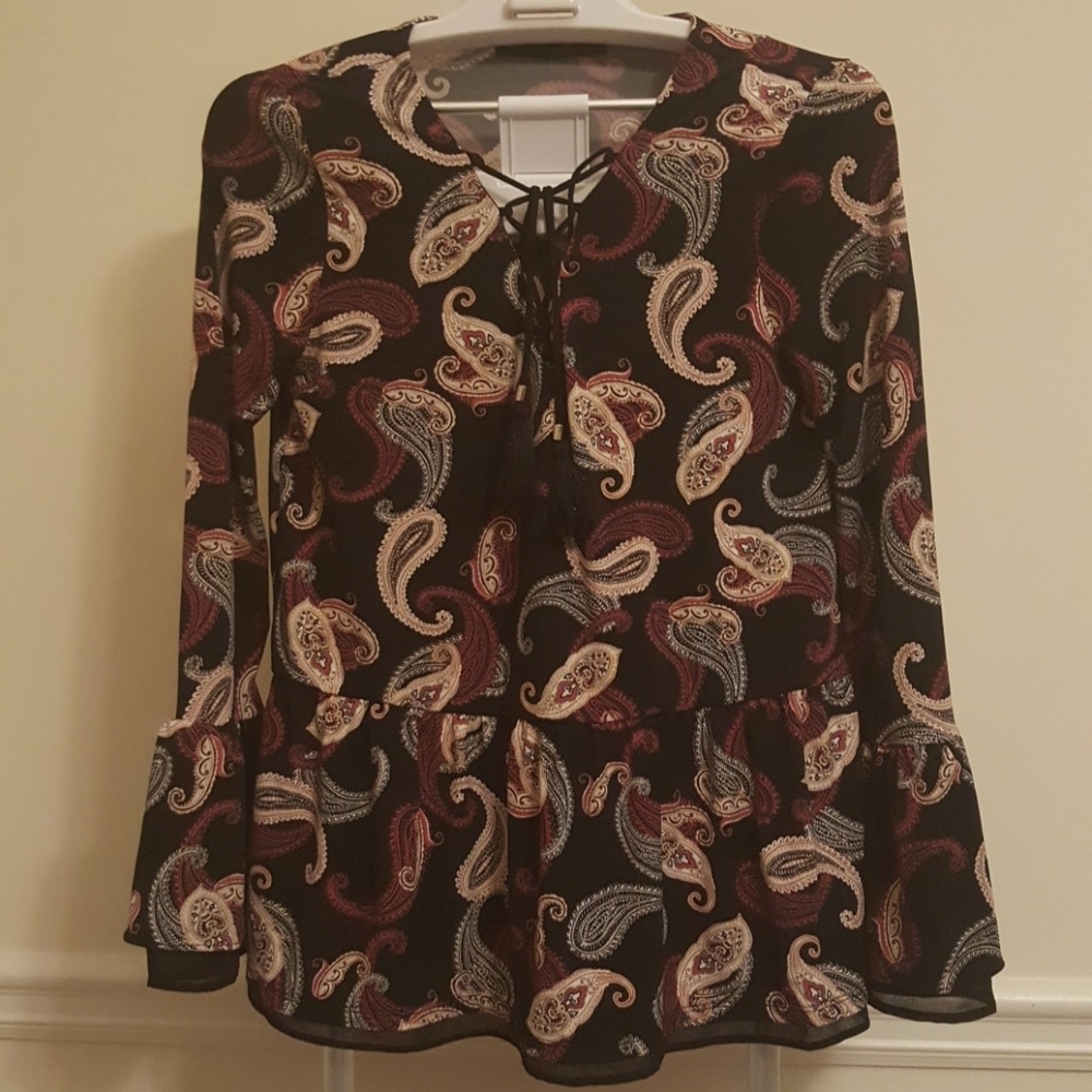White / Black market blouse