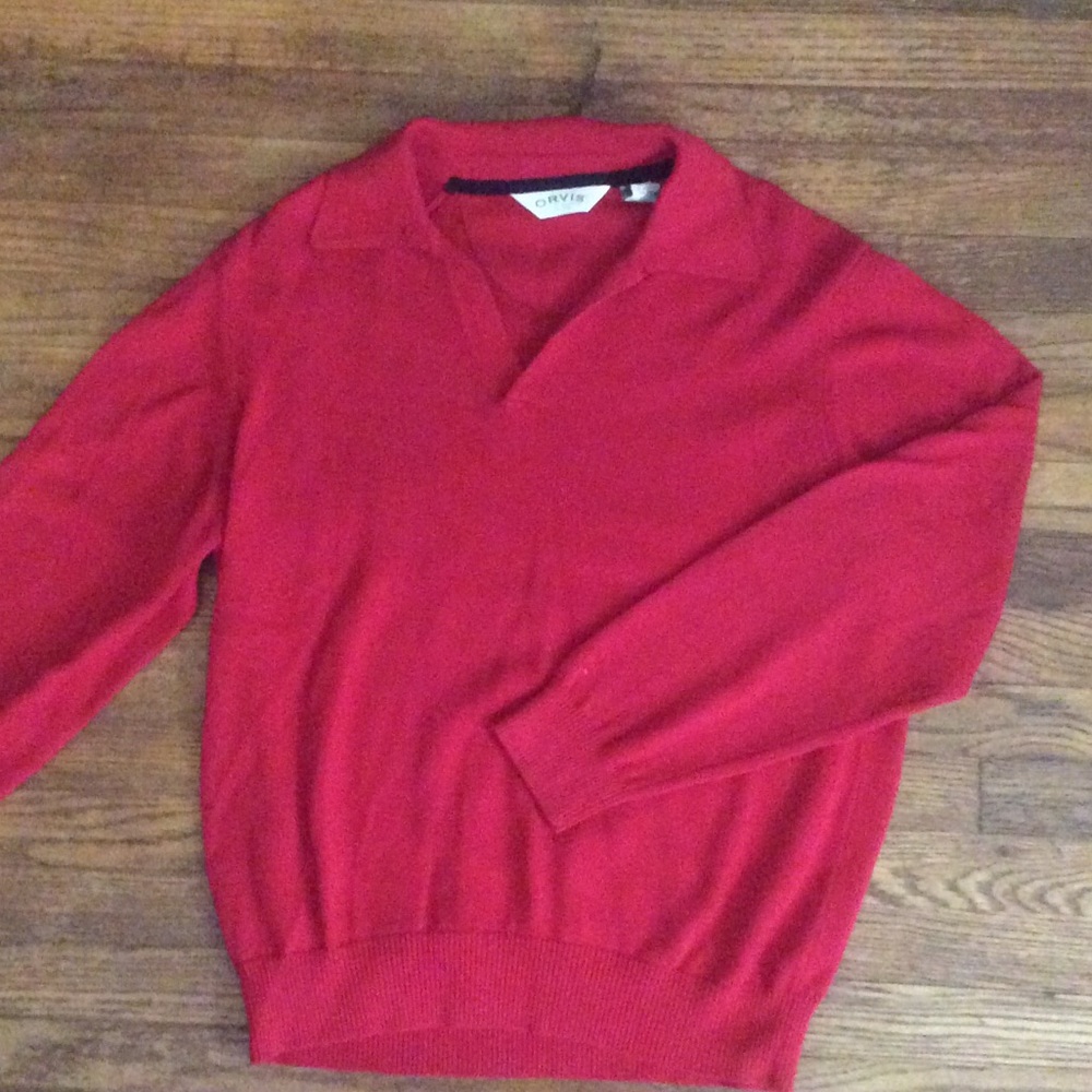 Red men's orvis pullover sweater