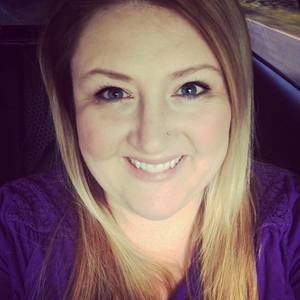 Meet your Posher, Leeann