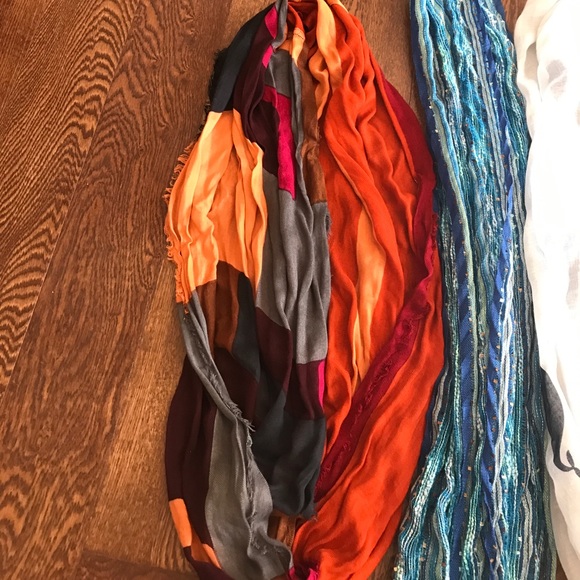 Beautiful Scarf Bundle! (Will separate) - Picture 2 of 4