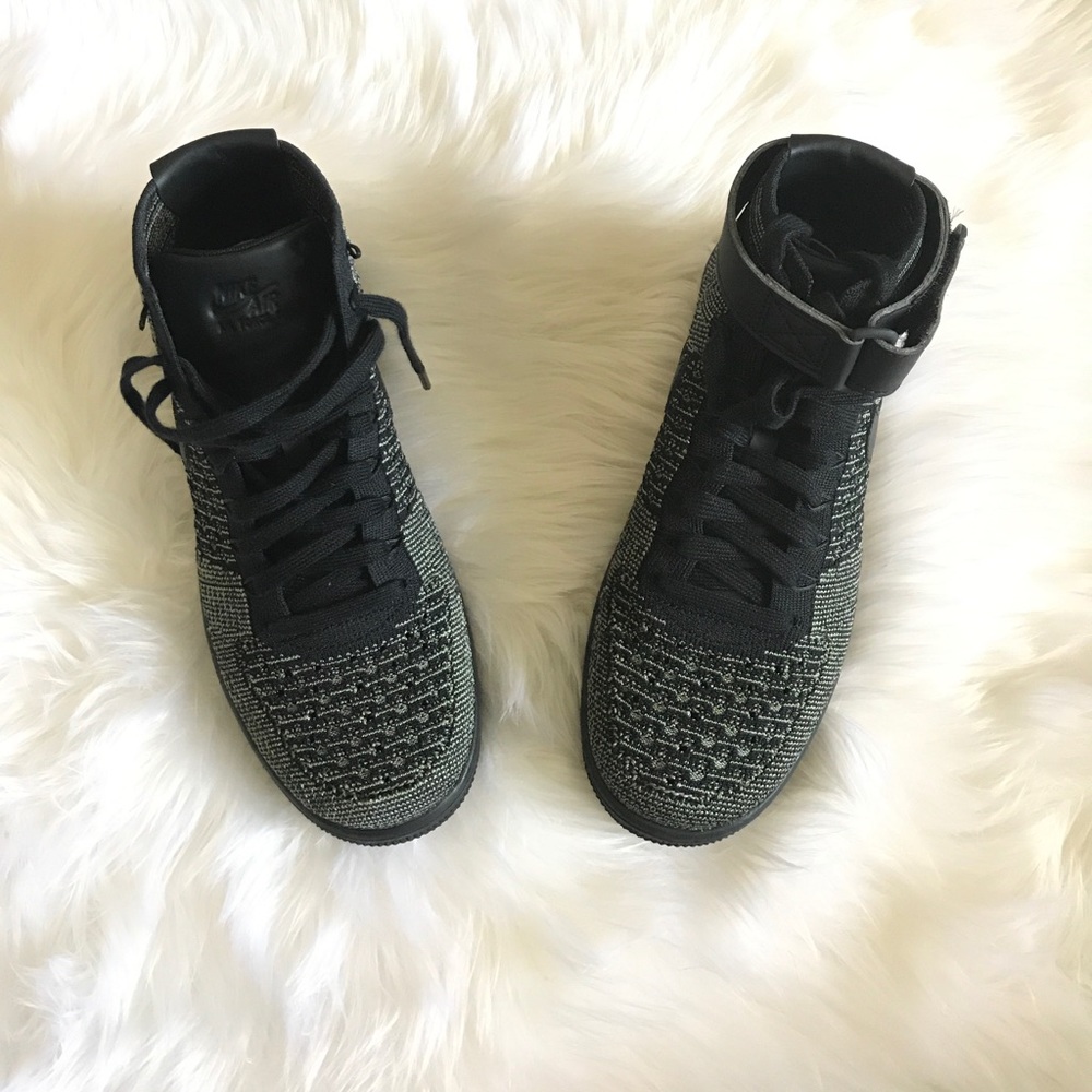 ❗️LAST PAIR❗️Nike AF1 Ultra Flyknit Mid - Picture 3 of 8