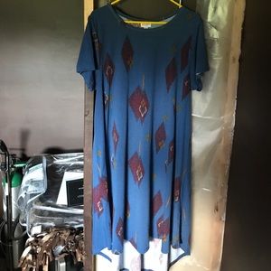 Final price!! XL blue patterned lularoe carly