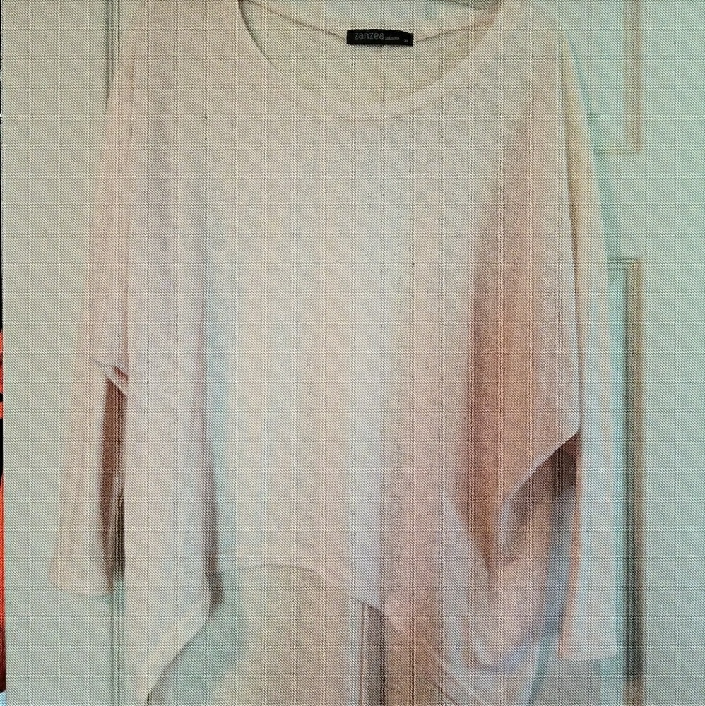 Cream colored Hi-Low Sweater XL