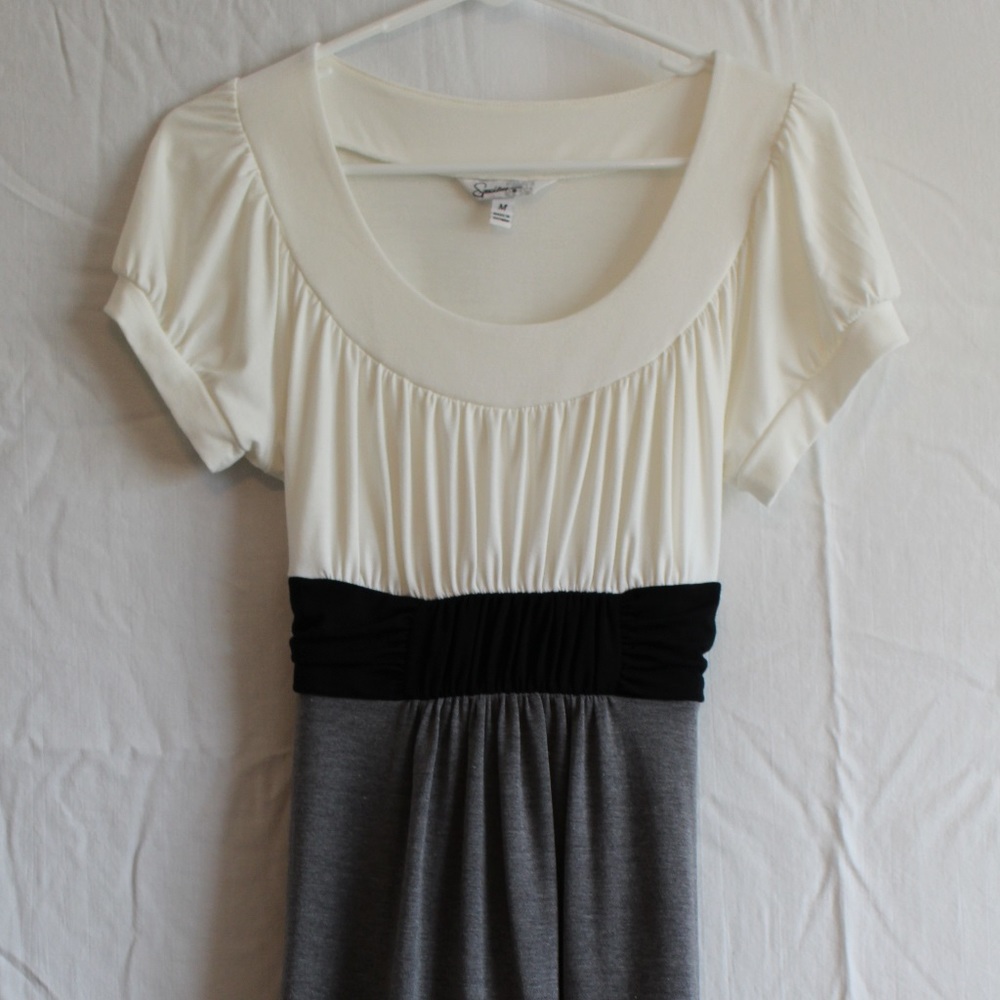 Semi-Formal Short Sleeve Dress