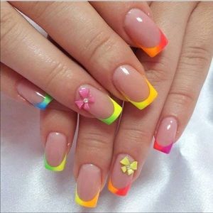 Meet your Posher, Esmeralda