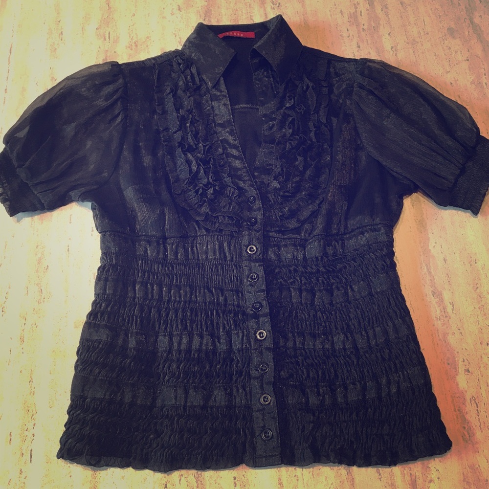 CERES shirt sleeve ruffle blouse