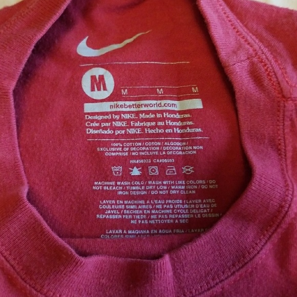 Boys Nike Tee - Picture 3 of 3
