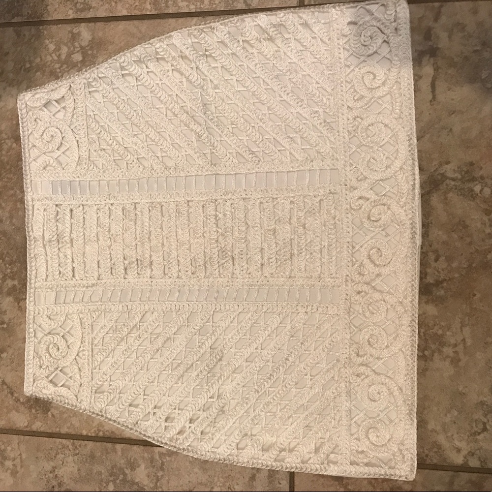 Cream color H&M skirt size 10