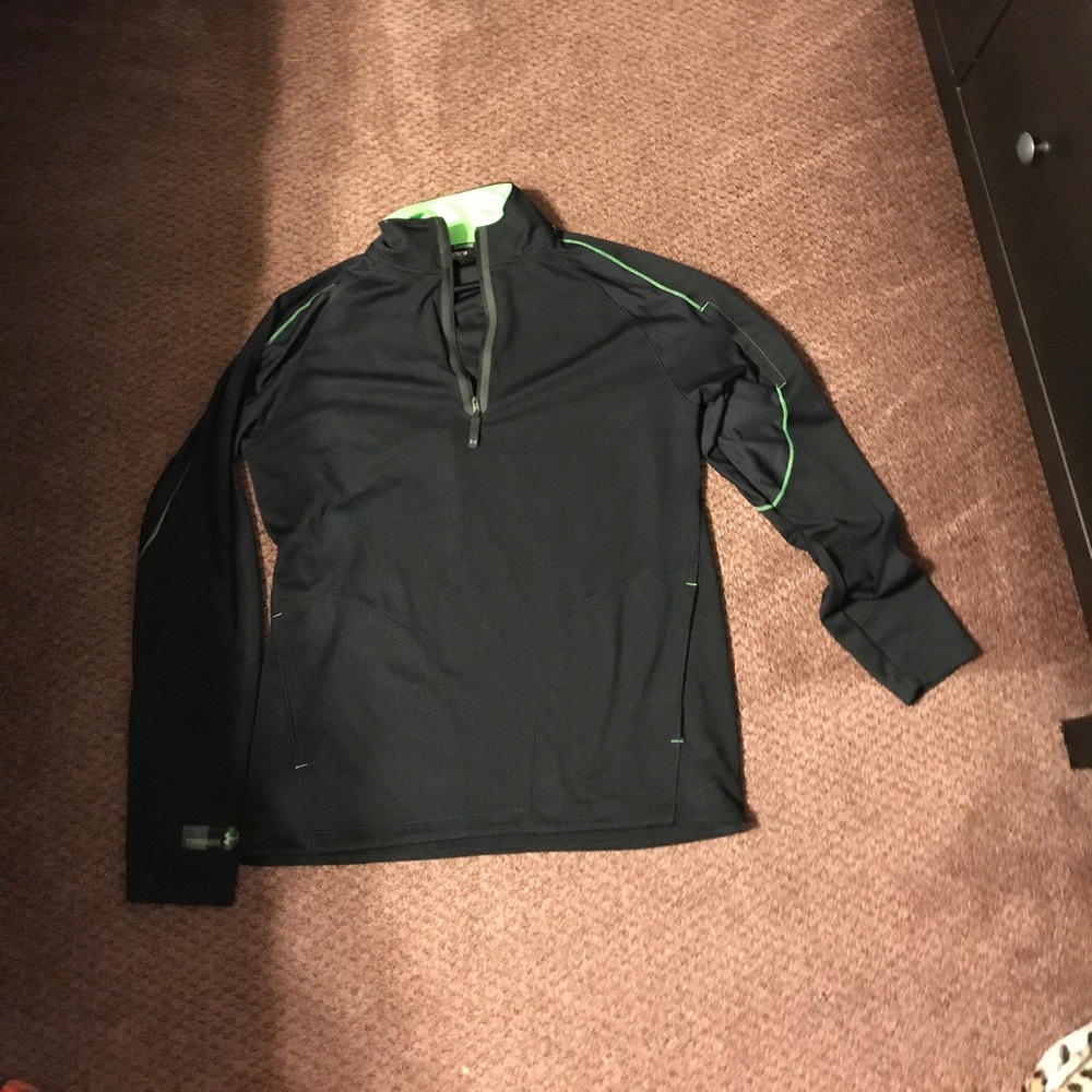 Under Armour long sleeve work out top
